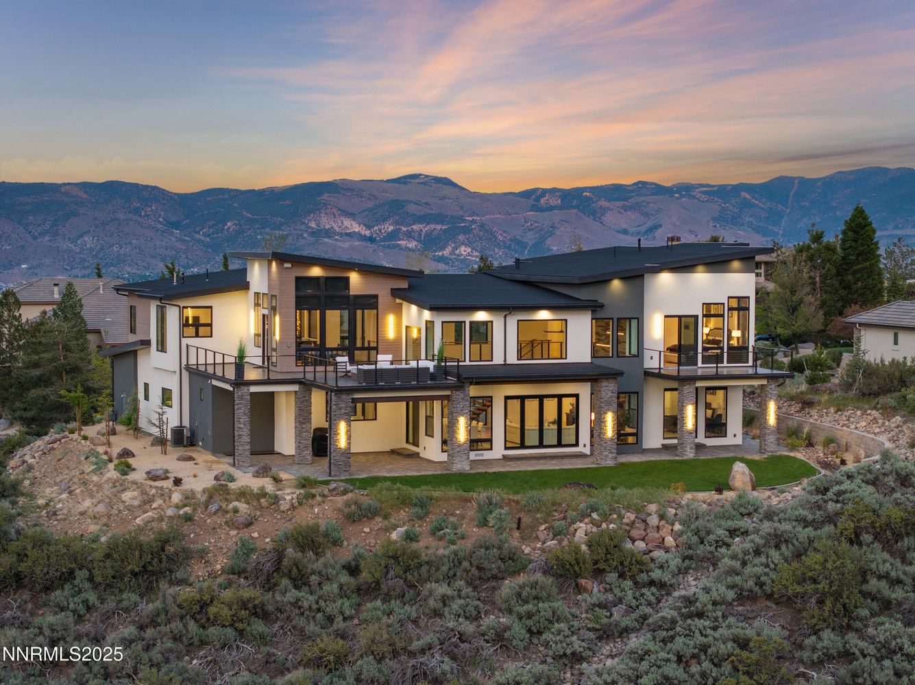 3041 Palmer Pointe Ct
