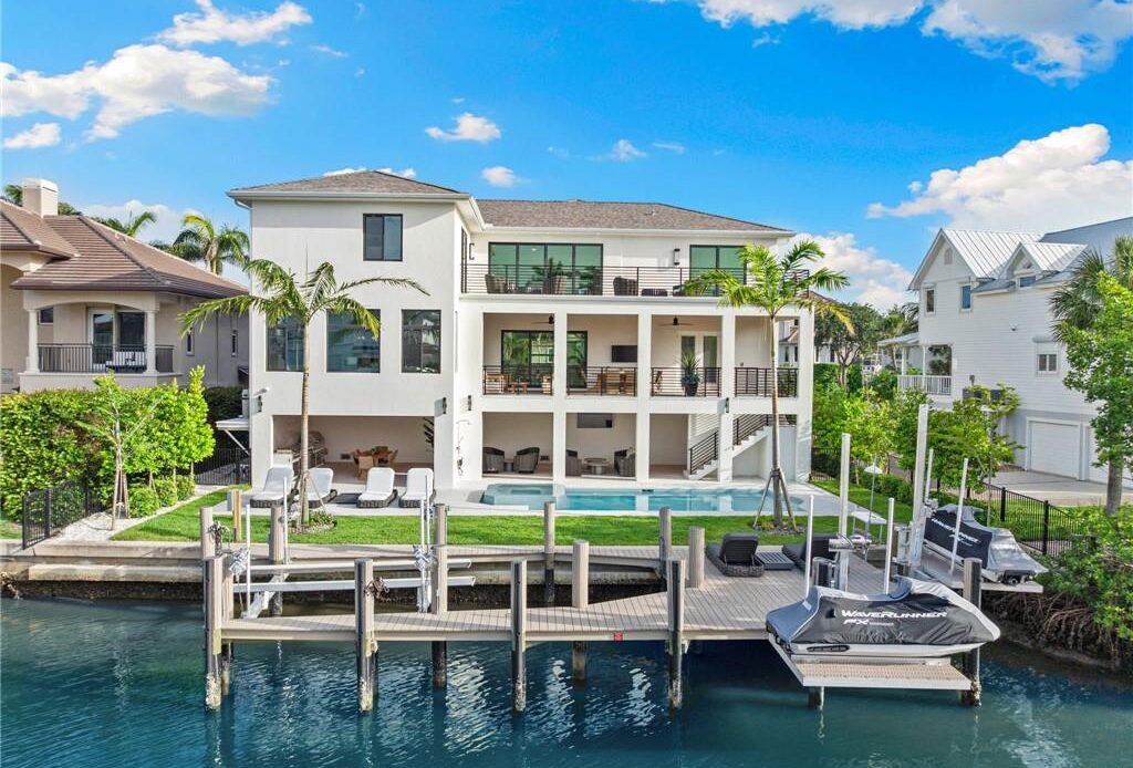 141 Egret Ave