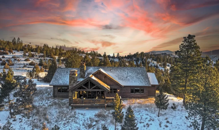 7001 Willow Creek Rd